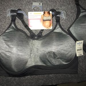 New with tags maternity bra bundle
